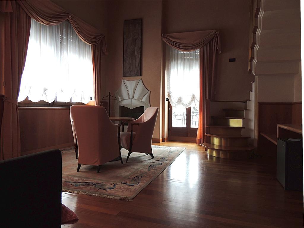 Grand Hotel Astoria Лавароне Екстериор снимка