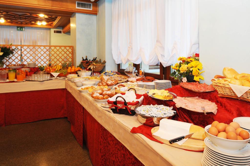 Grand Hotel Astoria Лавароне Екстериор снимка